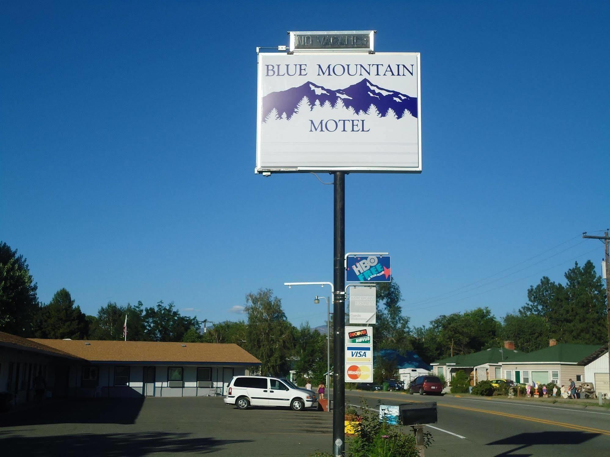 Blue Mountain Motel Okanogan Exteriör bild